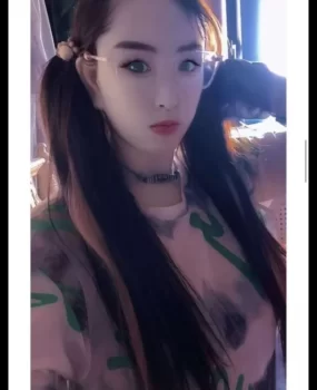 南开水多闷骚眼镜反差婊