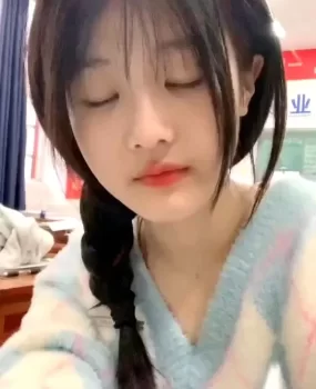 02年技校妹妹