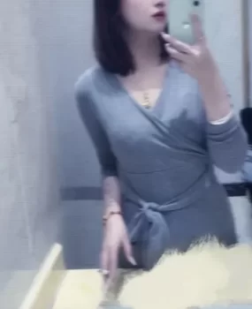 索爱酒店里的小妹