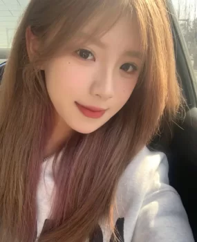 雯雯妹妹，爱了爱了。