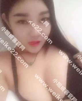 江干燕儿肌肤如雪优雅的狐媚