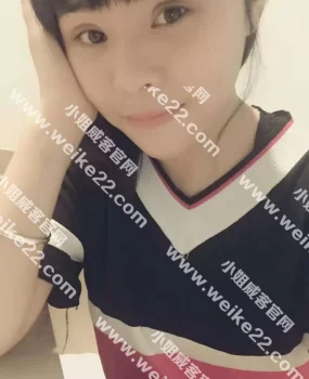 漂亮的妹子，特别嫩17岁